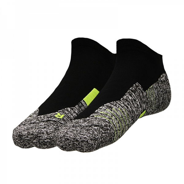 Skarpety UNDER ARMOUR Charged 1315590-001 - L