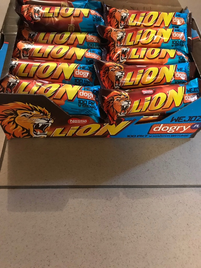 Batony Baton Lion Classic Para= 2 sztuki