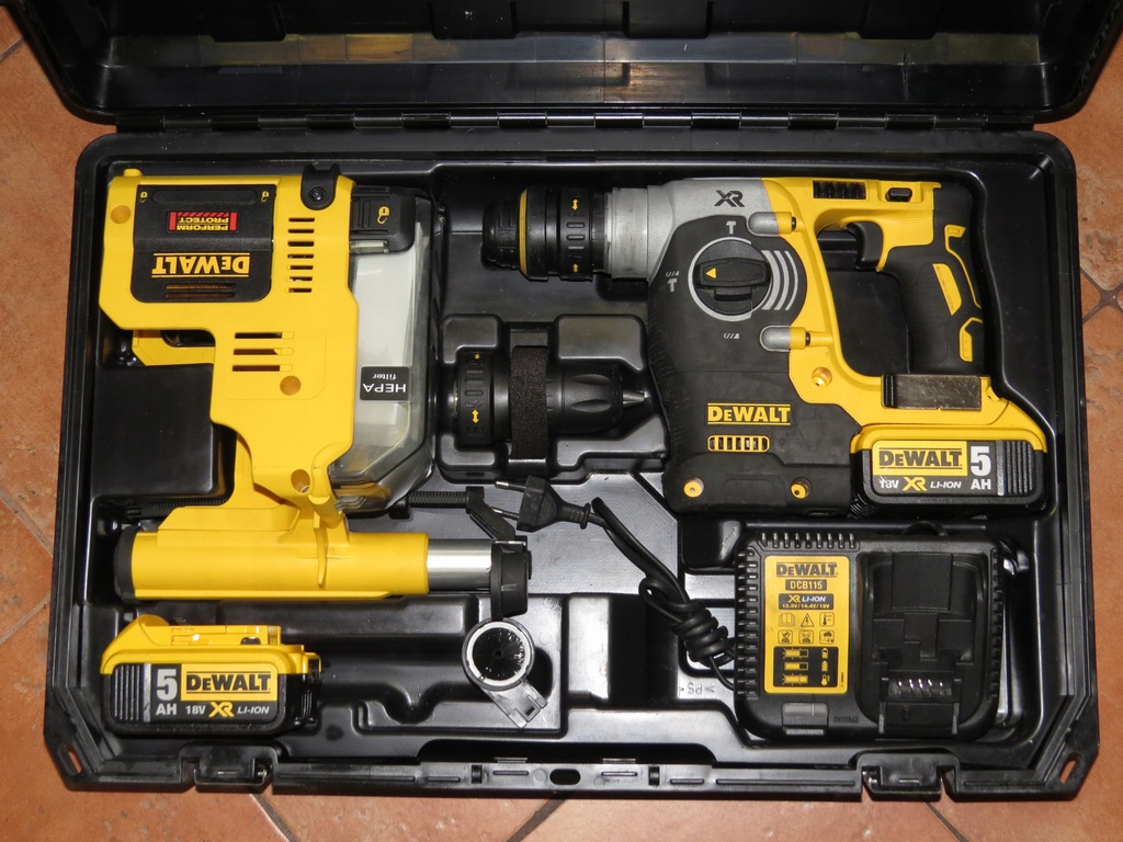 M OTOWIERTARKA DEWALT DCH 274 ODKURZACZEM 5 0Ah 7664457790 oficjalne archiwum Allegro