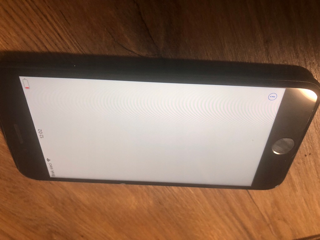 Znaleziony iPhone 7 z blokadą...
