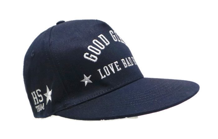 HOUSE S CZAPKA GRANAT GOOD GIRLS LOVE BAD BOY !