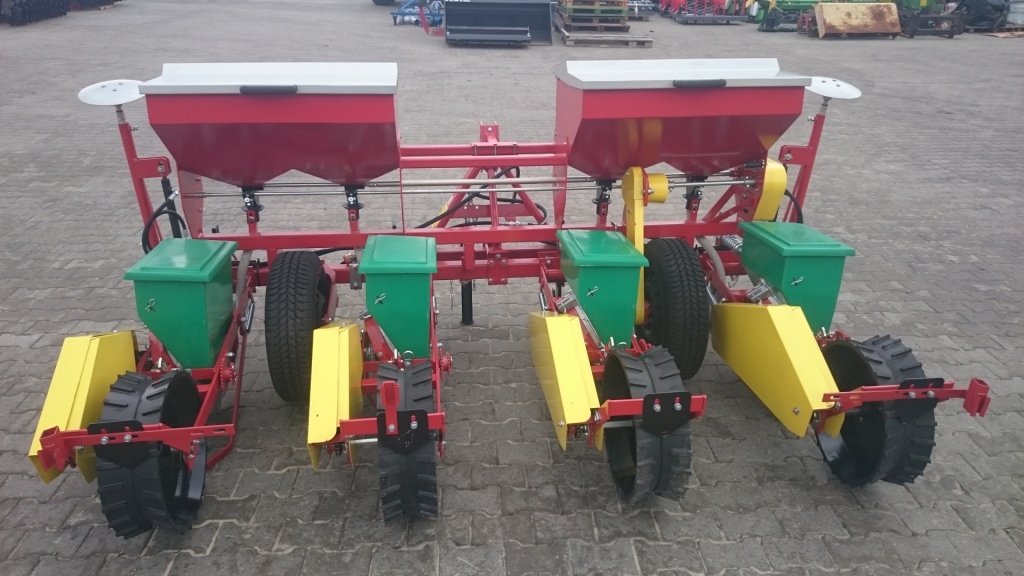 Siewnik Kukurydzy Buraków MEPROZET S-100 4-rzędowy