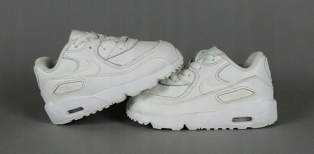 NIKE AIR MAX 90 buty dziecięce sportowe r. 23,5 7512201903 NIKE AIR MAX 90 buty dziecięce sportowe r. 23,5 7512201903