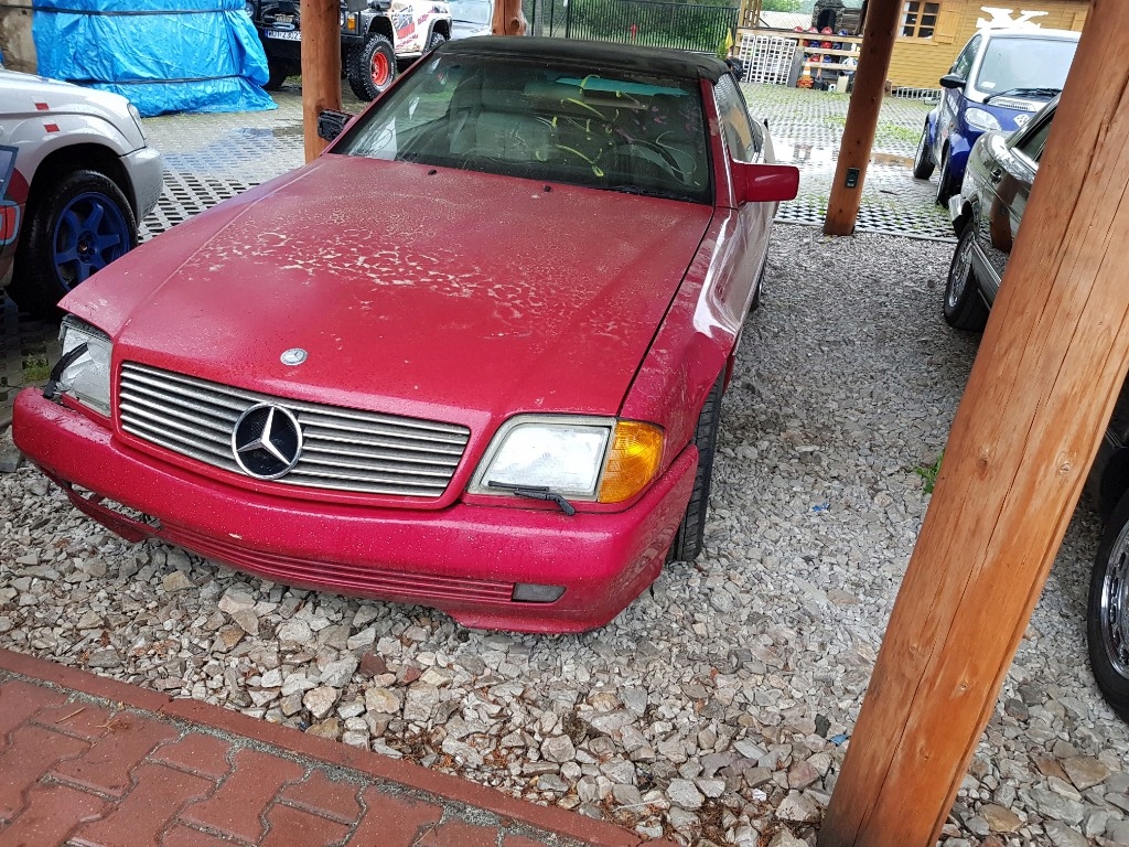 Mercedes R129 SL 500 HARDTOP CZERWONY JASNA SKÓRA
