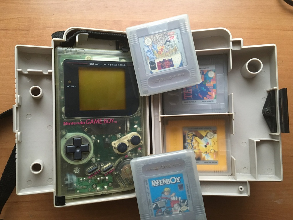 Nintendo Gameboy clasic +box+4gry