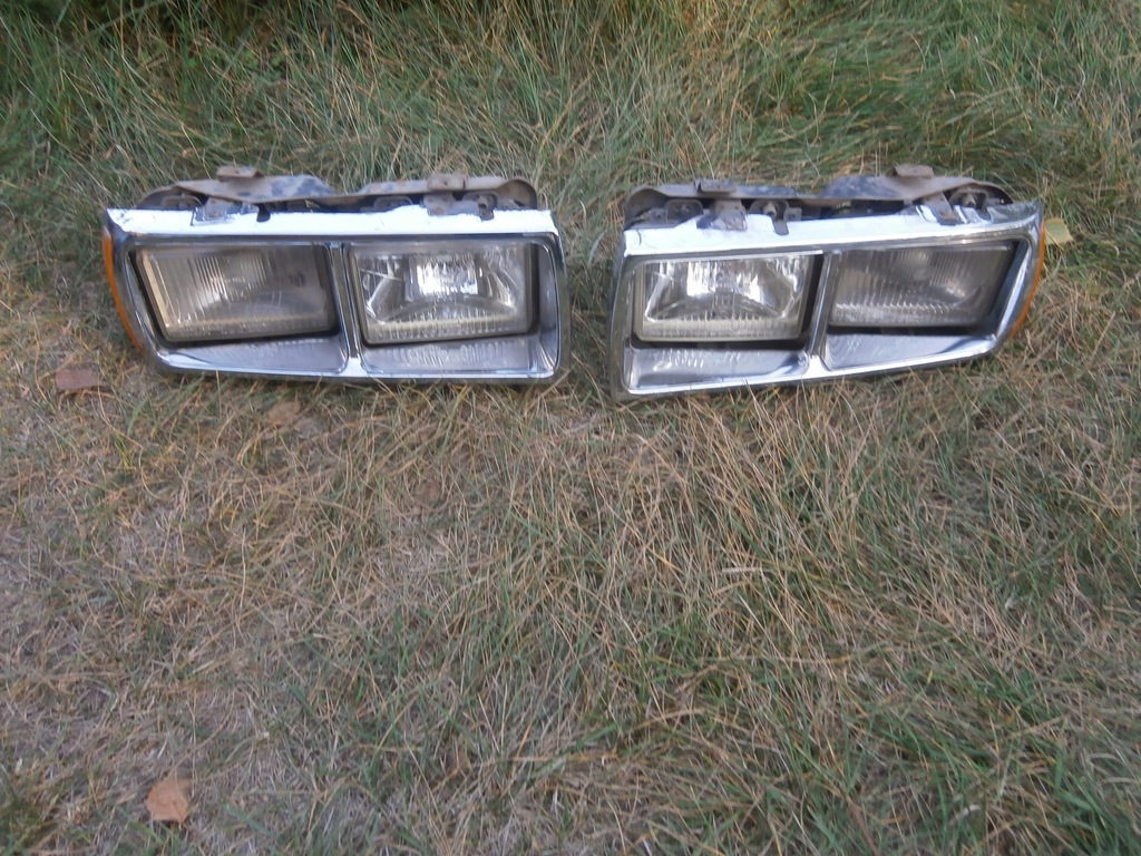 AUDI 200 USA HELLA lampa
