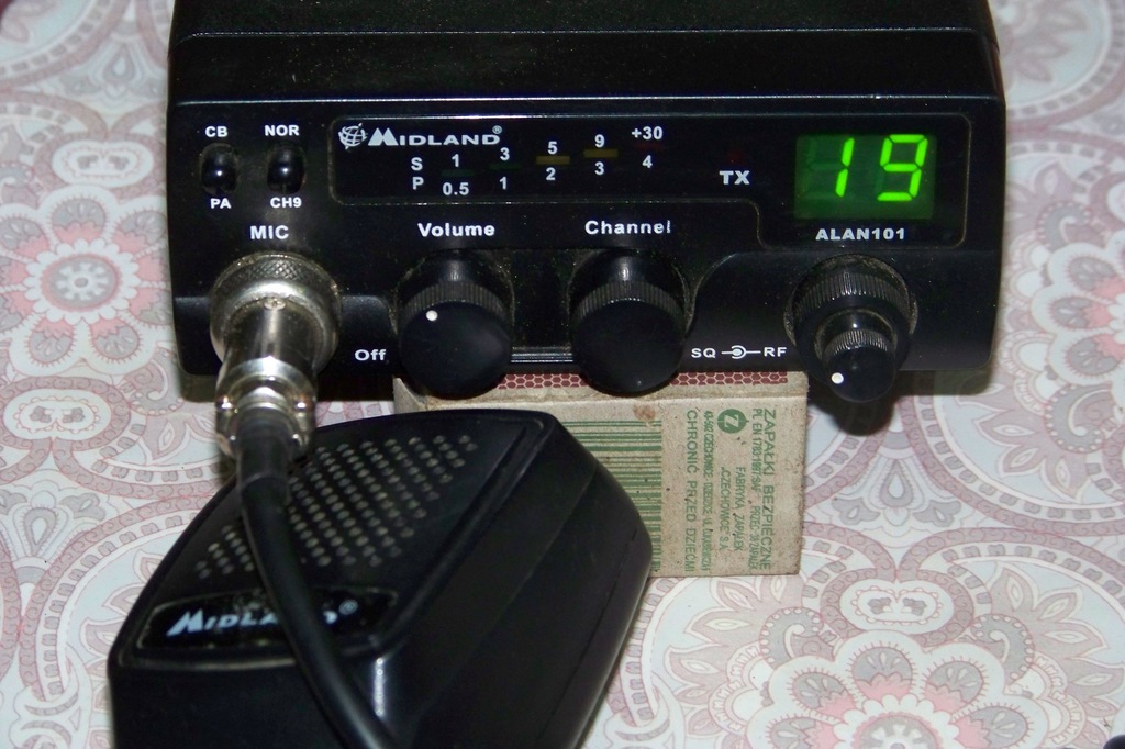 CB RADIO MIDLAND ALAN 101 w sam raz do mobila