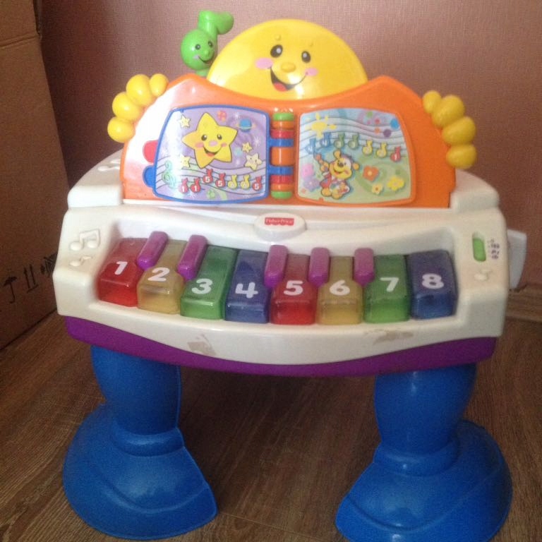 Pianinko Stolik Fisher Price I Chodzik Chicco 7675042413 Oficjalne Archiwum Allegro