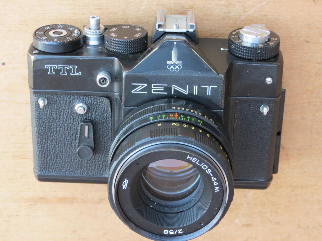 Aparat fot.Zenit TTL z logo Olimpiady 1980 r z fut