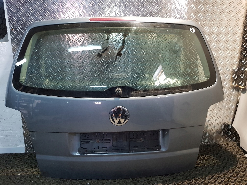 KLAPA TYL VW TOURAN LR7N IGŁA BEZ RDZY