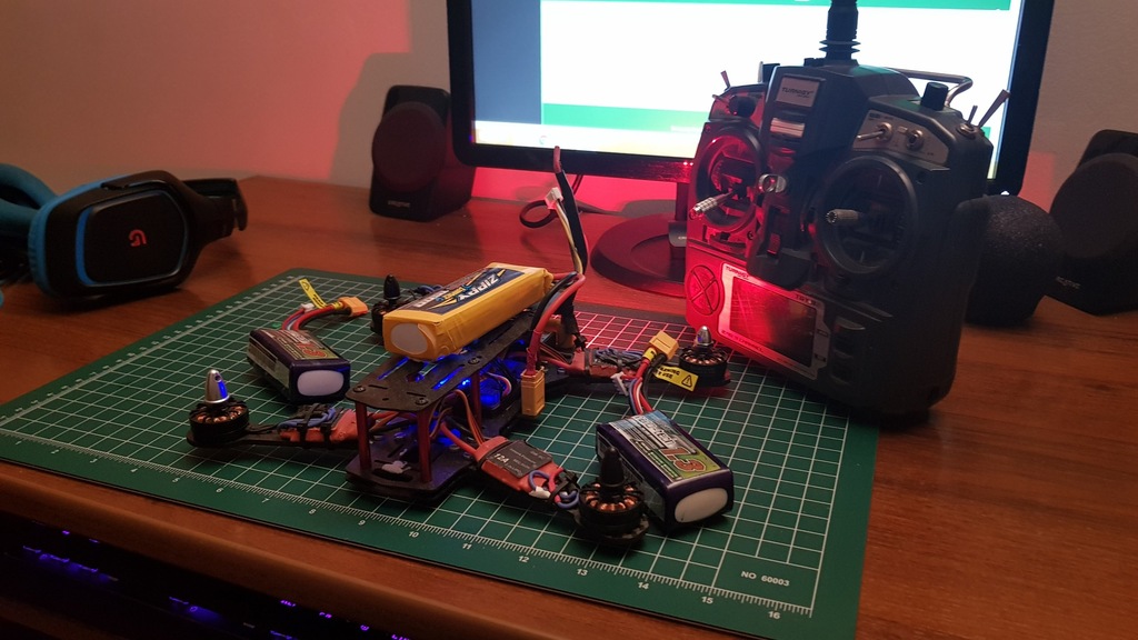 Dron Quadcopter zmr 250 Turnigy 9X