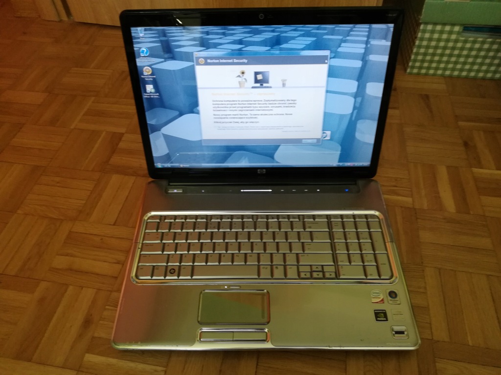 Laptop HP Pavilion DV7 17 cali, 4GB RAM, 500 GB HD 7685697304