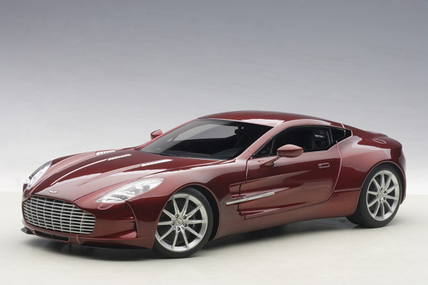 Aston Martin One-77 diavolo red 1:18 AUTOART