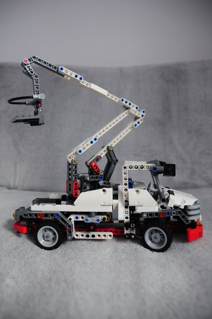 LEGO TECHNIC 8071 Samochody budowlane