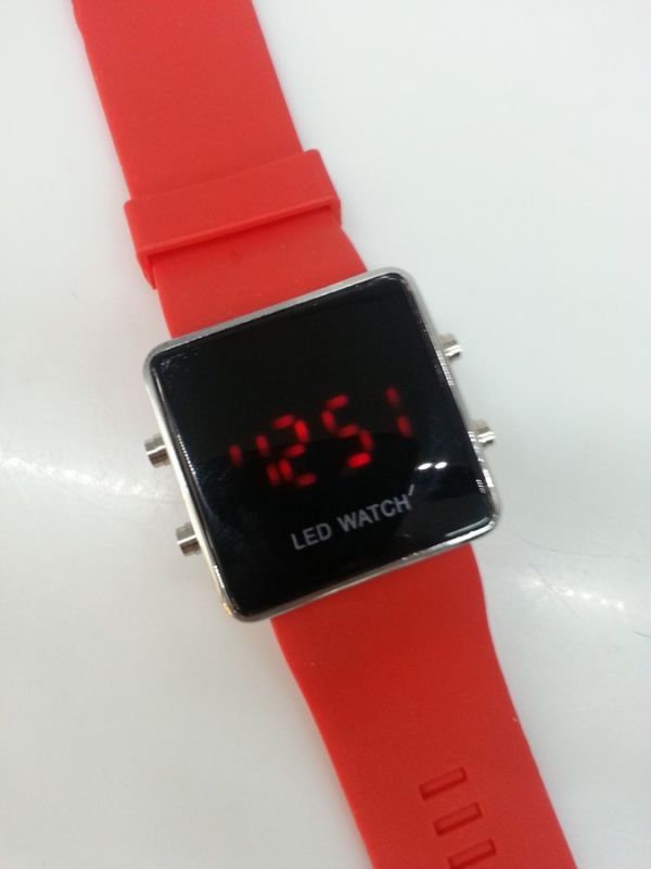 ZEGAREK LED WATCH CZERWONY