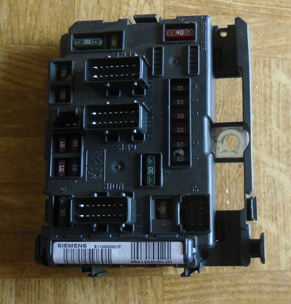 Skrzynka bezpieczników moduł Citroen c5