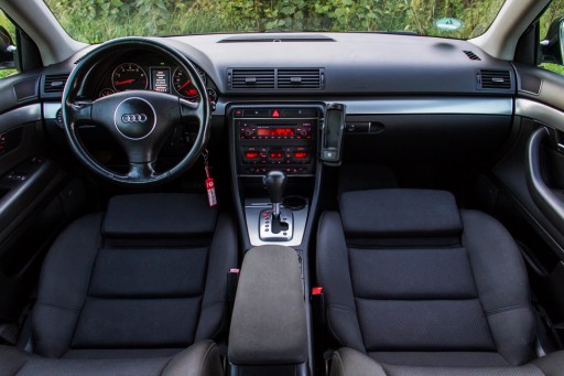 AUDI A4 B6 KOMPLETNA PRZEKŁADKA ANGLIKA