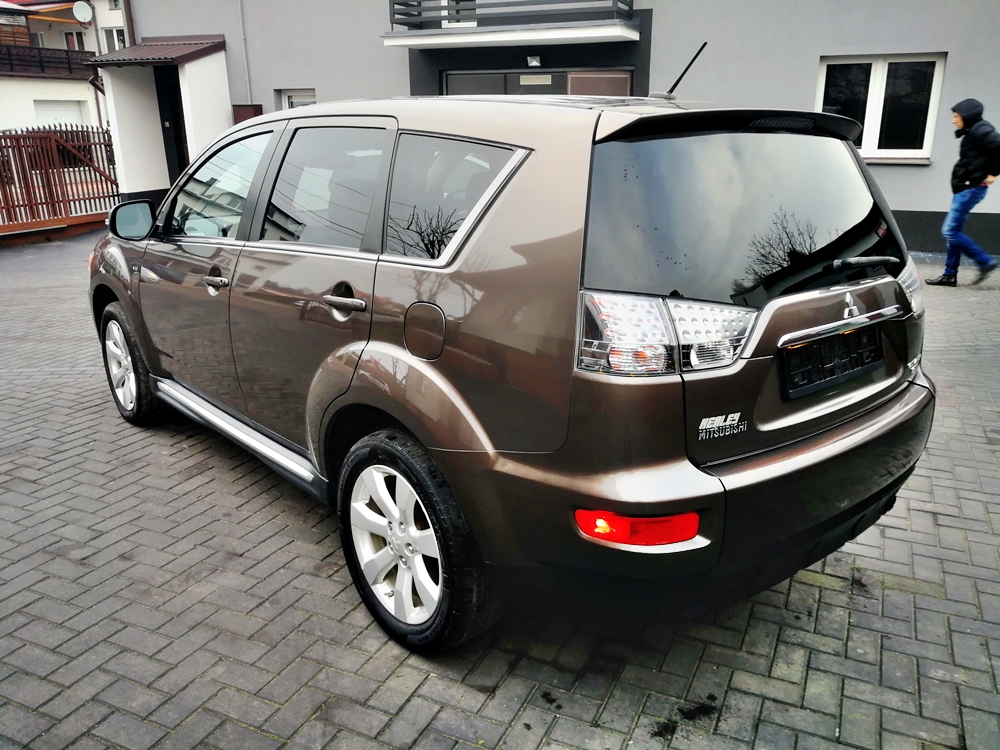 Mitsubishi Outlander JEDYNY 3.0 V6 AWD Podlaskie