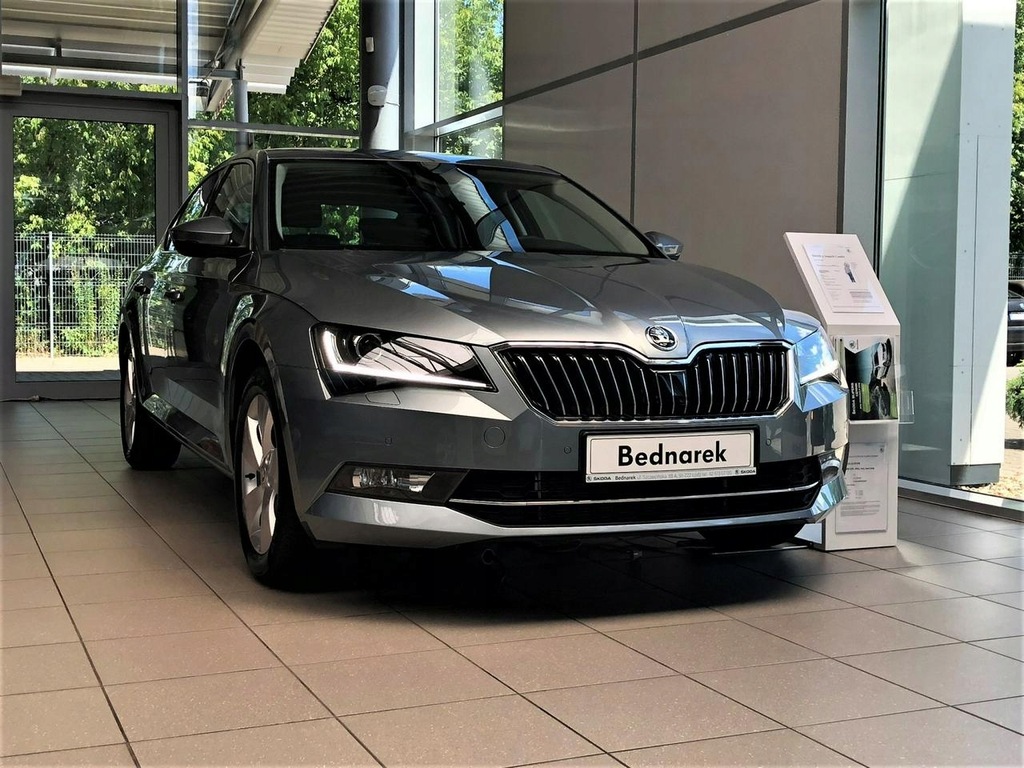 Skoda superb ambition