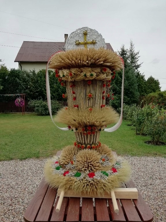 Wieniec dożynkowy