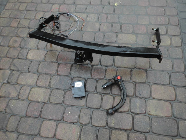 ORYGINALNY NIEMIECKI HAK VW TOURAN 2003-2006