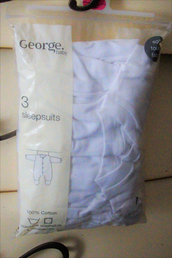 Zestaw 3 pajacyki firmy George biale miekkie nowe