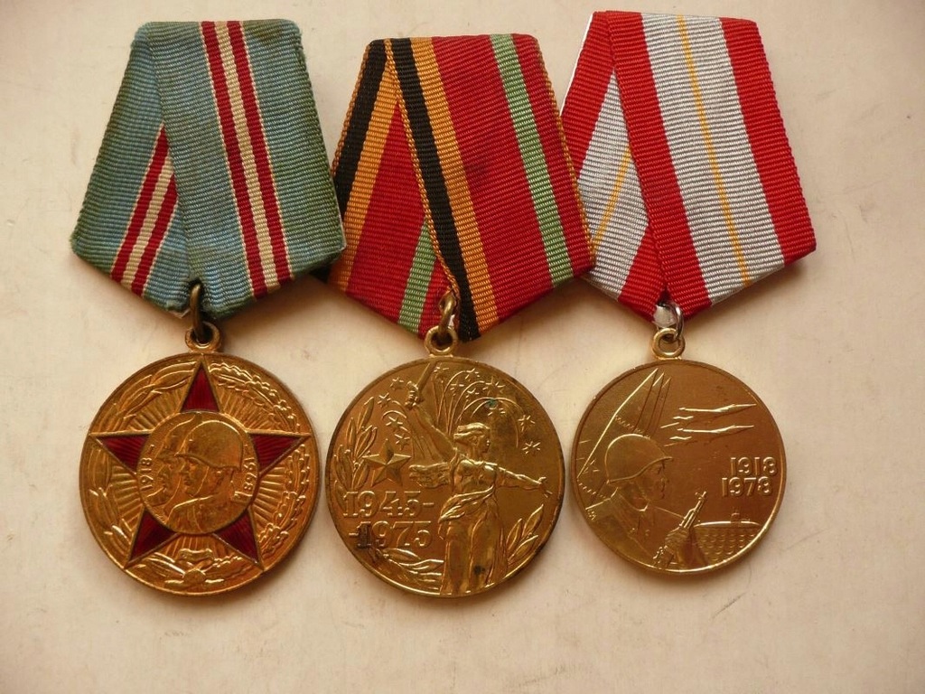 3 odznaczenia wstążkowe ZSRR