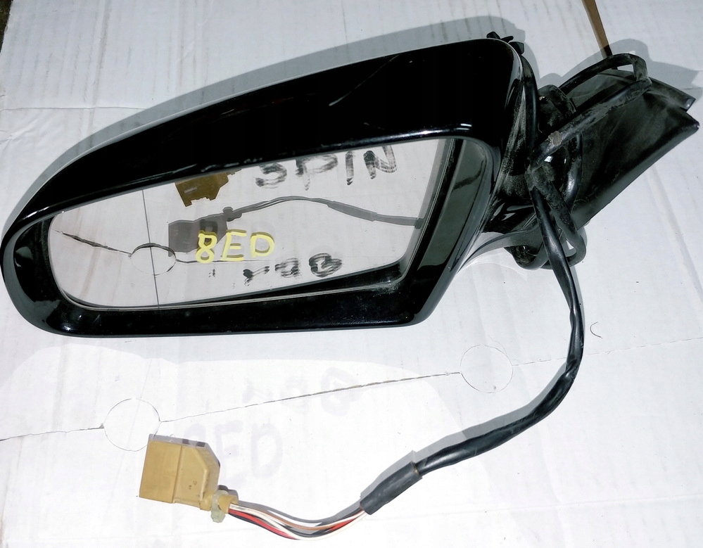 LUSTERKO AUDI A4 B7 04- LX9B LEWE 5PIN