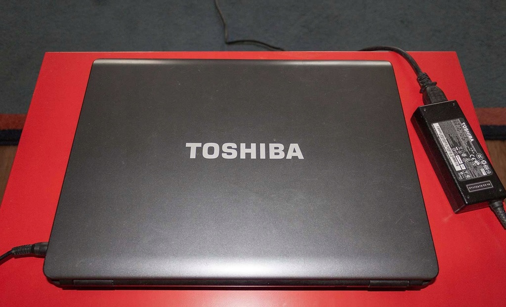Laptop Toshiba Satellite L300 - 22L