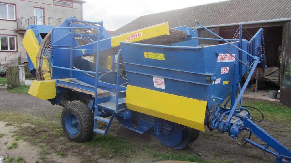 Kombajn ziemniaczany ANNA Z 644