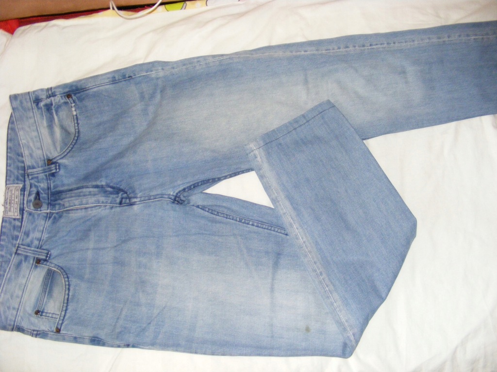 spodnie jeans DENIM PULL&amp;BEAR rozm 44