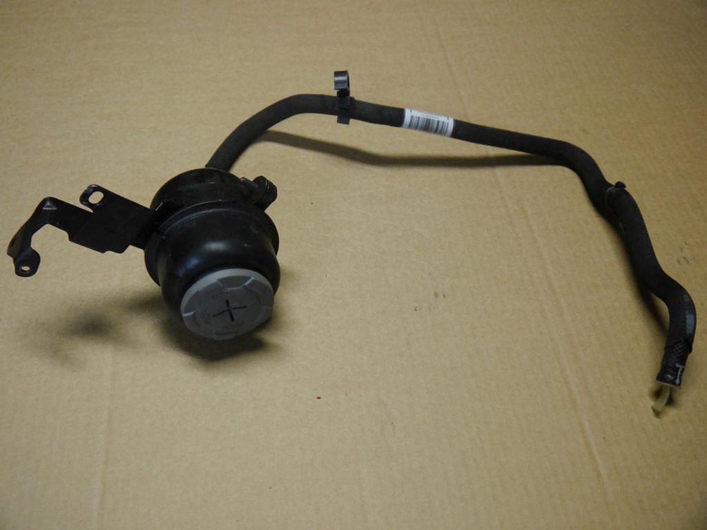 AUDI A8 D4 ZBIORNICZEK WSPOMAGANIA 4H0422373A