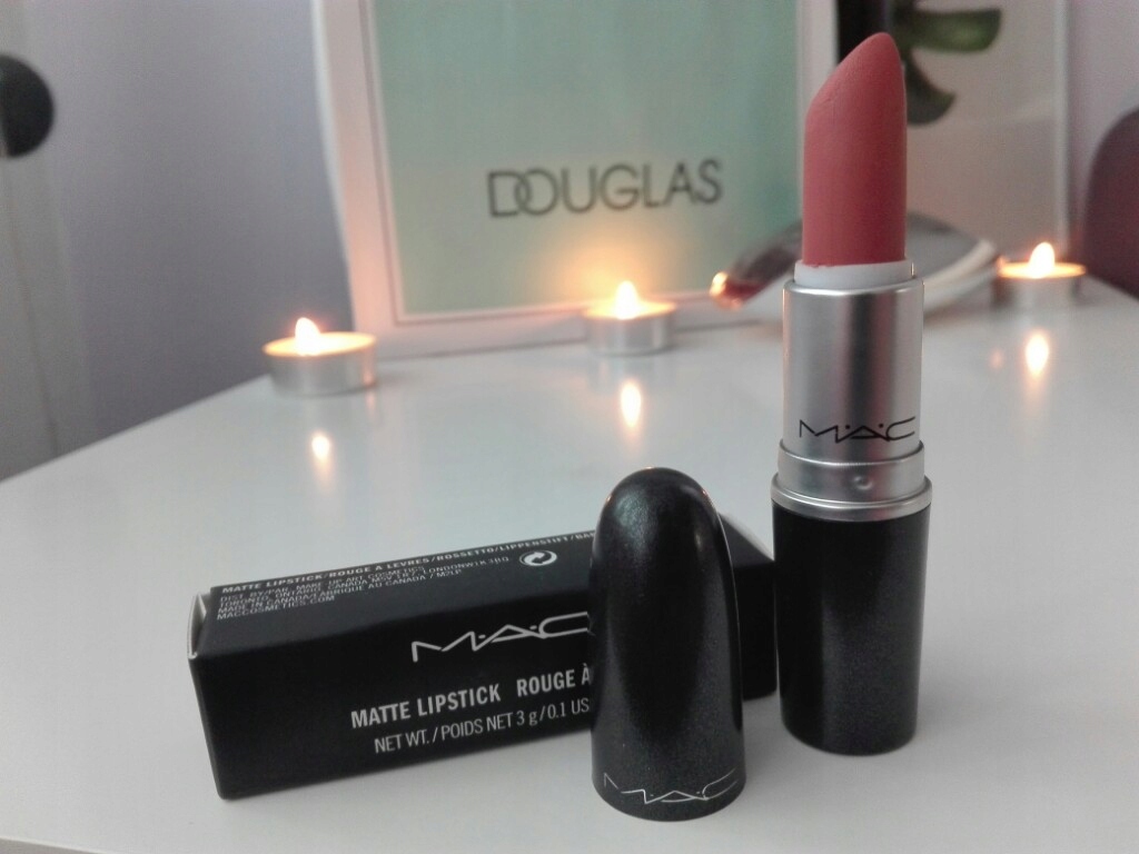 Pomadka MAC oryginalna kinda sexy nude matowa