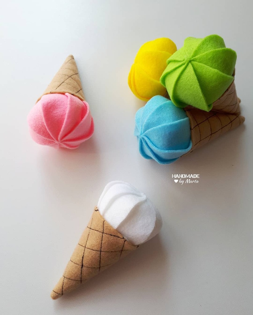 Lody z filcu/ dekoracja/ sesja/ lato