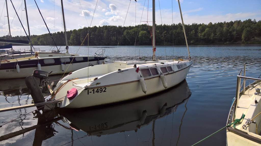JACHT ŻAGLOWY MAK 707 GT