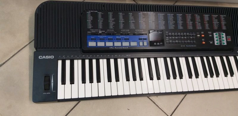 CASIO CT-670 トーンバンクキーボード CASIO CT-670 トーンバンクキーボード CASIO CT-670 - YouTube