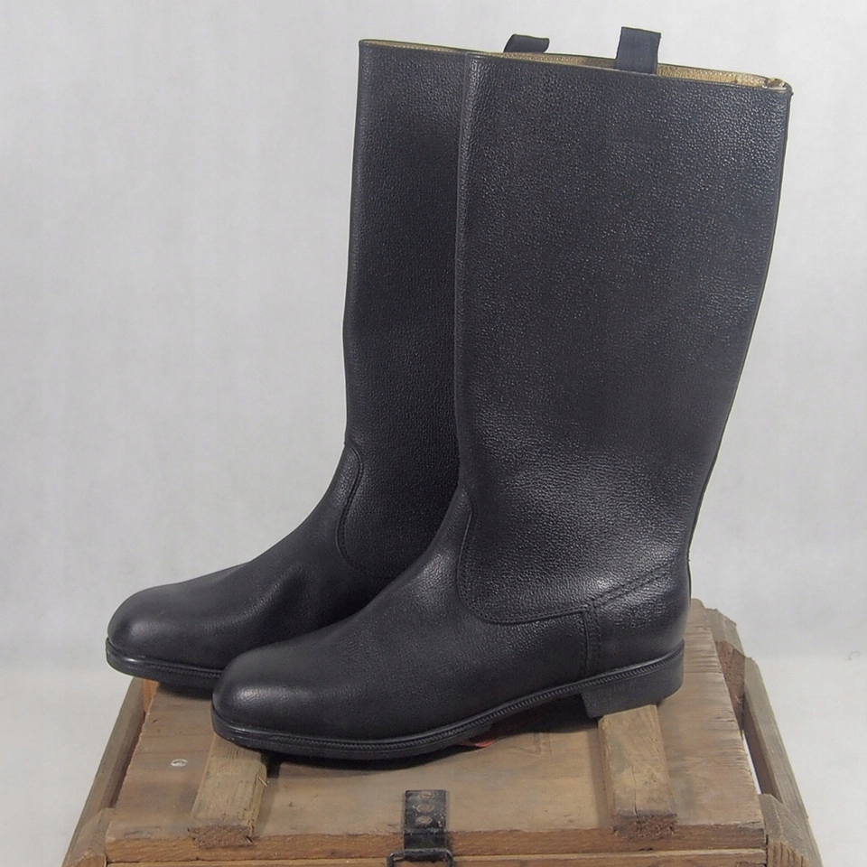 NOWE OFICERKI/ SAPERKI DDR NVA 31