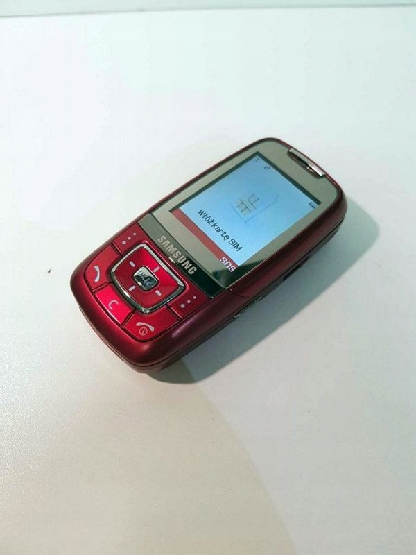 SAMSUNG D600 RED STAN KOLEKCJONERSKI