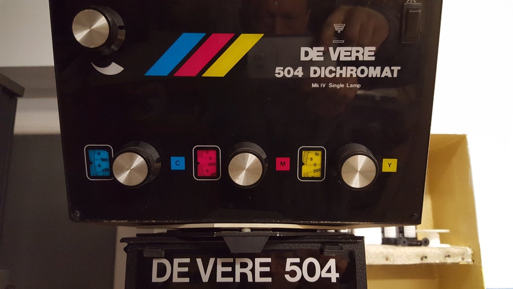 DE VERE 504    od 24x36 do 5x4 cala