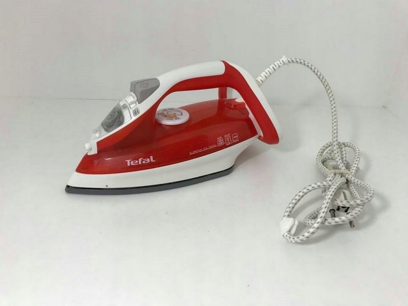 ŻELAZKO TEFAL SUPERGLISS 3826