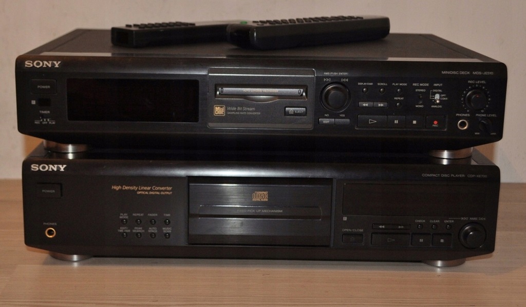 Odtwarzacz CD Sony CDP-XE 700