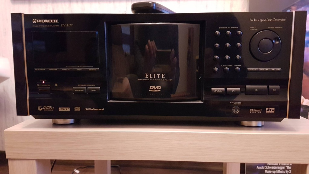 Pioneer DV-F07 Elite, topowa zmieniarka 301 CD/DVD