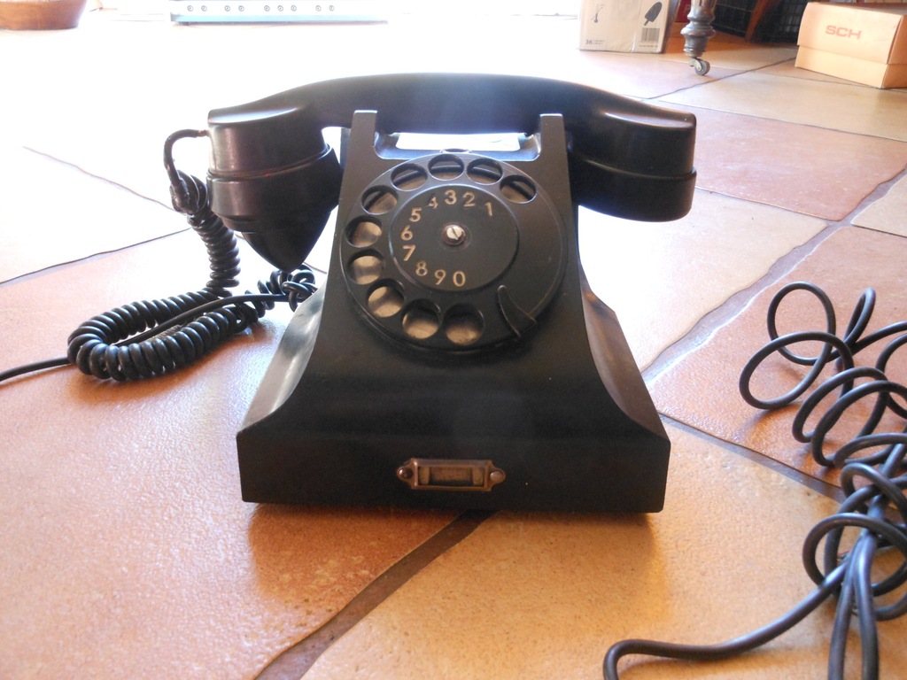STARY TELEFON POLSKI CZPE