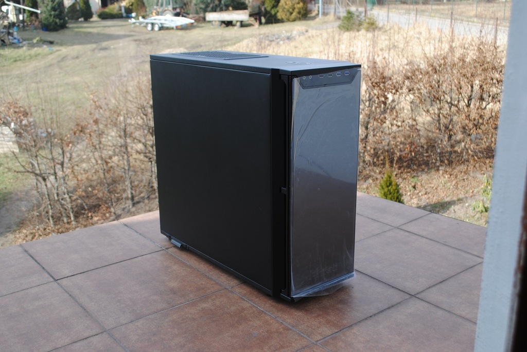 Obudowa Antec P280 Wyciszona 5 x Enermax UCBT12