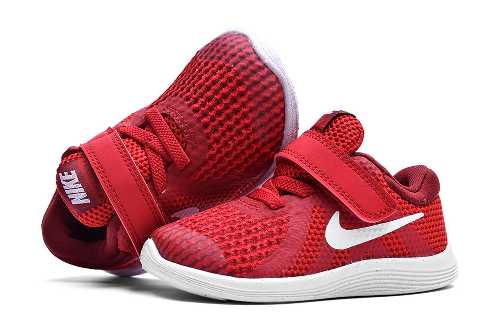 nike revolution 4 26