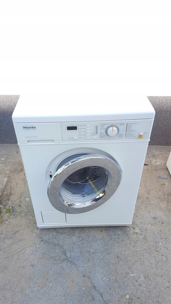 Pralka MIELE SOFTTRONIC W 452 PLASTER MIODU
