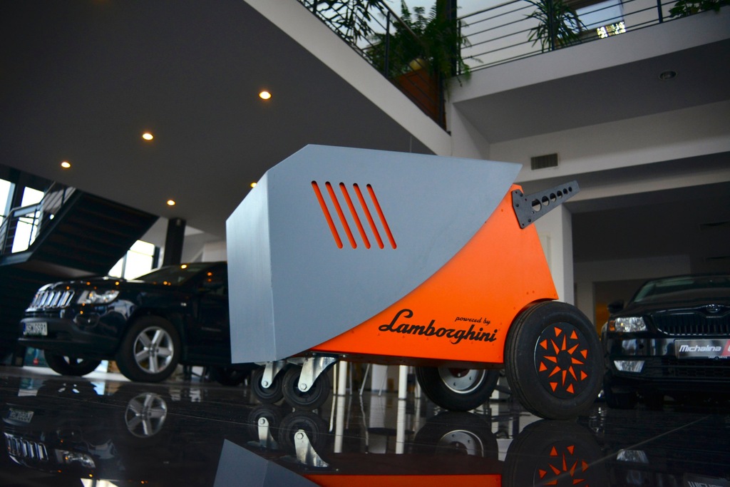 Fortador Pro Plus 16 BAR Lamborghini Myjnia parowa