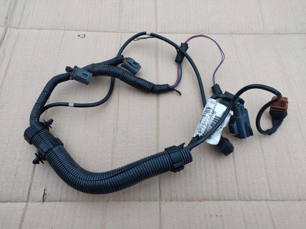 わわわき 5.7 Guess sukienka NEW AKILINA kolor brązowy maxi dopasowana