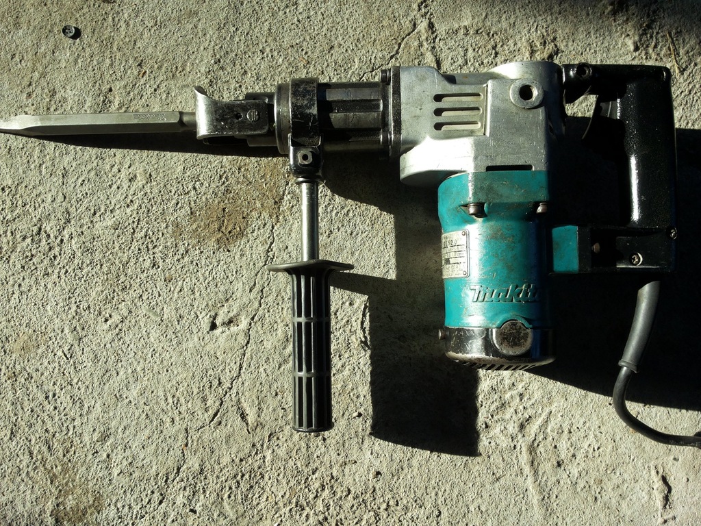 Młotowiertarka Makita HR3520 młot