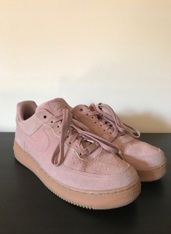 Nike damskie zamszowe Air Force 1 07 niskie 7318095877 oficjalne archiwum Allegro